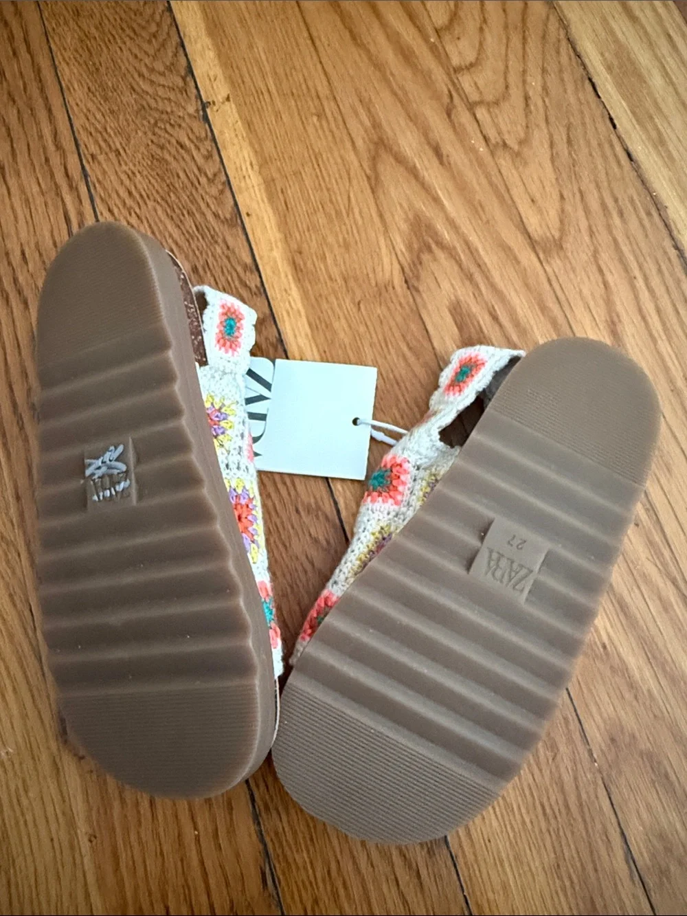 NWT Zara kids Crochet Strappy Sandals - Cream with Coral & Teal Accents 27- 10